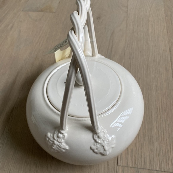 Hartley Greens Leeds Pottery Chocolate Kettle and Lid with Stand - Picture 10 of 12